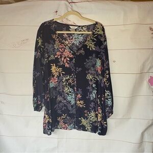 CJ Banks Multicolor Floral V-Neck Top